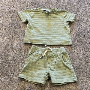 Little Lad Brand 18m Textured Green Oversized Pocket Tee and Matching Shorts